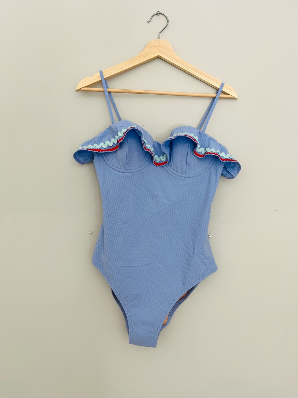 NWT Jcrew Light blue Ric Rac Ruffle Underwire One-piece Swimsuit Size 6 - Picture 4 of 6